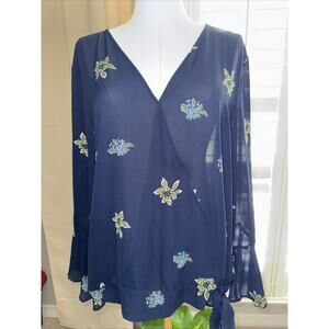 BOG2 Free Loft navy V-neck flutter sleeve top XL